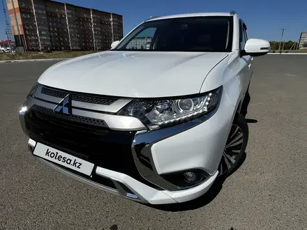 Mitsubishi Outlander 2022 года за 12 500 000 тг. в Аксай