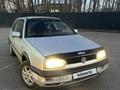 Volkswagen Golf 1993 года за 1 000 000 тг. в Караганда