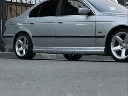 BMW 528 1996 года за 3 500 000 тг. в Кокшетау – фото 9