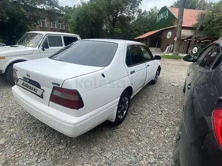 Nissan Bluebird 1996 года за 1 400 000 тг. в Усть-Каменогорск – фото 7