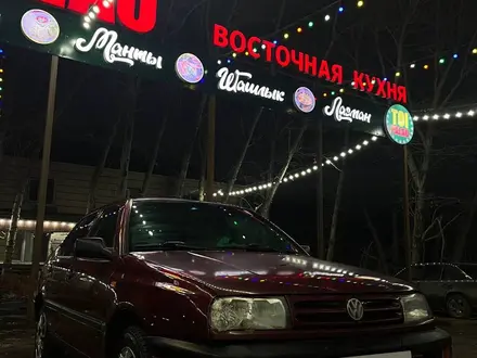 Volkswagen Vento 1994 года за 1 150 000 тг. в Астана – фото 2