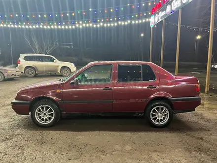 Volkswagen Vento 1994 года за 1 150 000 тг. в Астана – фото 9