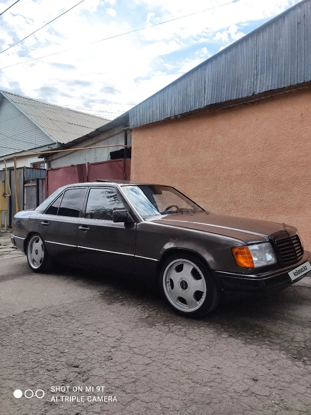 Mercedes-Benz E-Class, 1992
