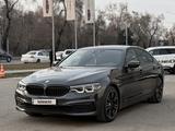 BMW 530 2018 года за 14 590 000 тг. в Алматы – фото 3