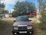 Mercedes-Benz E 260 1992 года за 650 000 тг. в Павлодар – фото 2