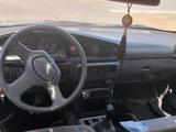 Mazda 626 1989 годаүшін700 000 тг. в Жосалы – фото 5