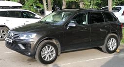 Volkswagen Touareg 2017 года за 19 700 000 тг. в Алматы – фото 3