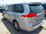 Toyota Sienna 2010 года за 9 900 000 тг. в Алматы – фото 4
