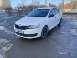 Skoda Rapid 2015 годаүшін5 250 000 тг. в Актобе – фото 2