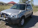 Honda CR-V 1997 года за 3 490 000 тг. в Усть-Каменогорск – фото 2