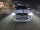 Toyota Land Cruiser 2021 года за 50 000 000 тг. в Караганда – фото 2