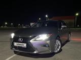 Lexus ES 200 2016 года за 16 000 000 тг. в Астана – фото 2