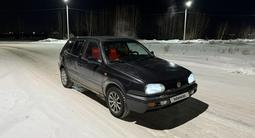 Volkswagen Golf 1993 годаfor1 400 000 тг. в Петропавловск