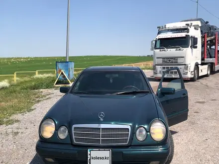 Mercedes-Benz E 280 1998 года за 2 900 000 тг. в Кызылорда