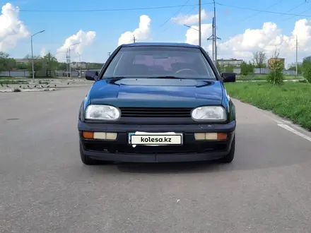 Volkswagen Golf 1994 года за 1 490 000 тг. в Костанай – фото 2