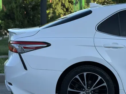 Toyota Camry 2019 года за 12 800 000 тг. в Туркестан – фото 4