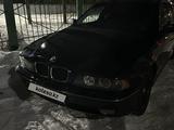 BMW 520 1997 годаүшін2 400 000 тг. в Сатпаев – фото 2