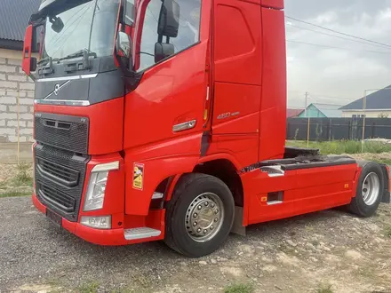 Volvo  FH 2014 года за 15 000 000 тг. в Алматы – фото 3