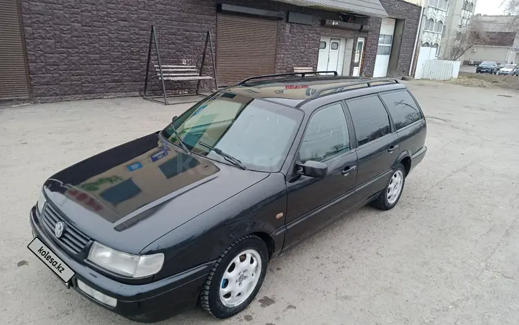 Volkswagen Passat 1994 годаfor2 500 000 тг. в Костанай