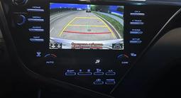 Toyota Camry 2019 года за 14 800 000 тг. в Алматы – фото 2