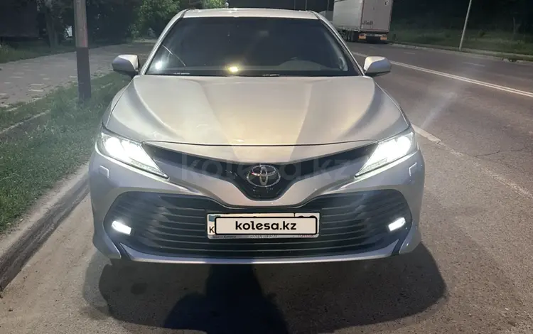 Toyota Camry 2019 годаүшін14 800 000 тг. в Алматы