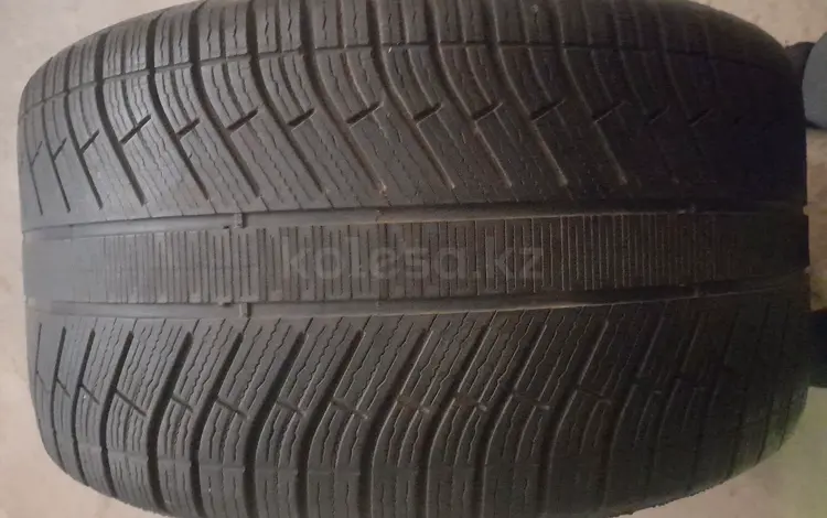 Шина 2шт мишелин за 250 000 тг. в Шымкент
