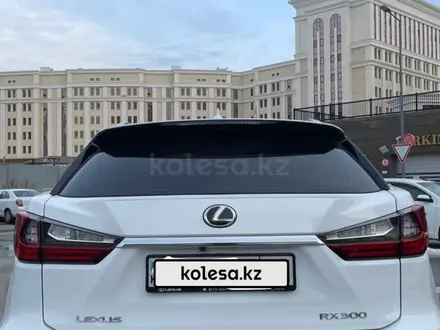 Lexus RX 300 2019 года за 26 000 000 тг. в Астана – фото 2