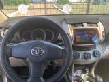 Toyota RAV4 2007 года за 7 000 000 тг. в Петропавловск – фото 3