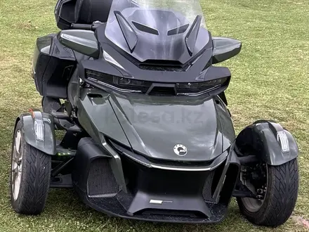 BRP  Can-Am Spyder RT Sea-to-Sky 2023 года за 19 900 000 тг. в Алматы – фото 3