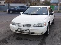 Toyota Camry 1997 годаүшін2 700 000 тг. в Тараз