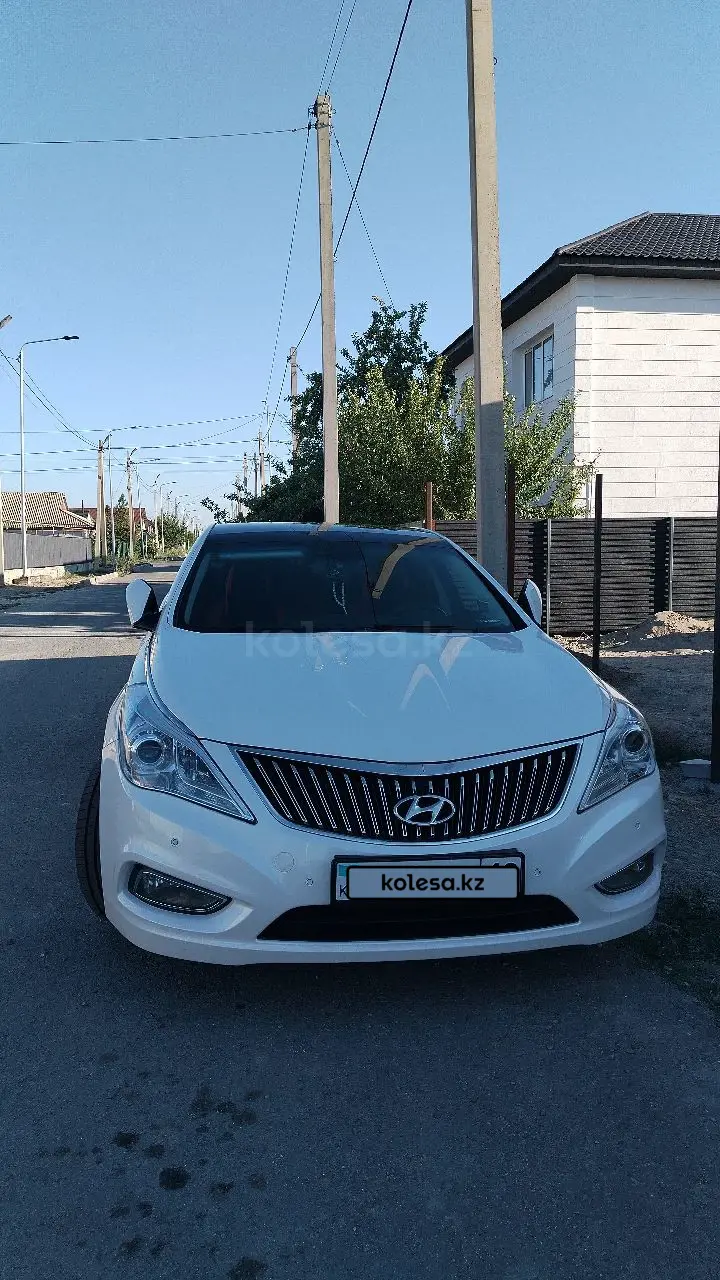 Hyundai Grandeur, 2012