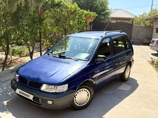 Mitsubishi Space Wagon