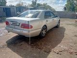 Mercedes-Benz E 230 1995 года за 2 000 000 тг. в Астана