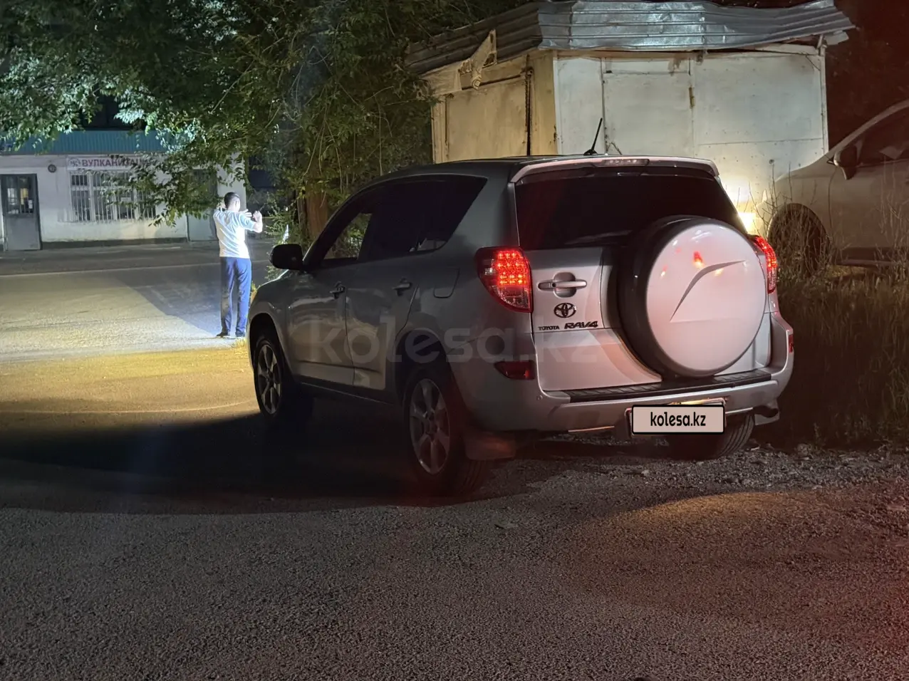 Toyota RAV4, 2012