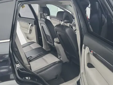 Chevrolet Captiva 2013 года за 8 200 000 тг. в Алтай – фото 4