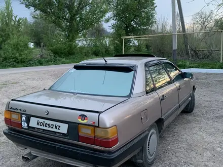 Audi 100 1987 года за 1 500 000 тг. в Мерке – фото 2