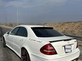 Mercedes-Benz E 320 2002 года за 6 000 000 тг. в Шымкент – фото 2