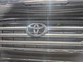 Решетка радиатора на Toyota Land Cruiser 200үшін38 000 тг. в Алматы