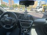 Hyundai Sonata 2018 годаfor7 500 000 тг. в Астана – фото 2