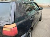 Volkswagen Golf 1999 года за 1 300 000 тг. в Экибастуз – фото 4