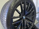 Комплект оригинальных шин с дисками BMW X5.X6.G05, G06 M стиль 742 R22 за 2 900 000 тг. в Усть-Каменогорск – фото 2
