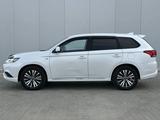 Mitsubishi Outlander 2022 годаүшін7 590 000 тг. в Атырау – фото 2