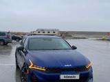 Kia K5 2022 года за 13 000 000 тг. в Актау – фото 2