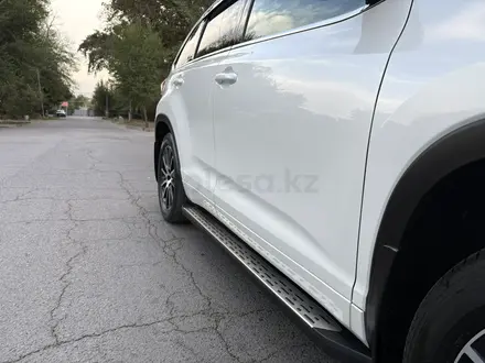 Toyota Highlander 2019 года за 21 700 000 тг. в Алматы – фото 9