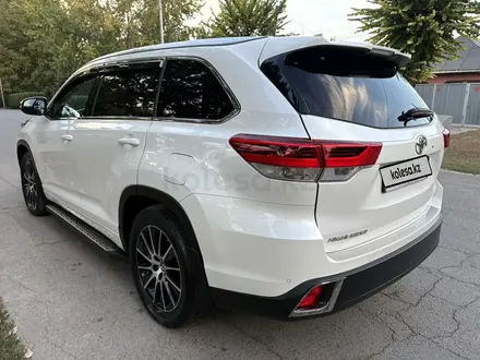 Toyota Highlander 2019 года за 21 700 000 тг. в Алматы – фото 13