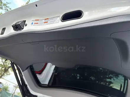 Toyota Highlander 2019 года за 21 700 000 тг. в Алматы – фото 21