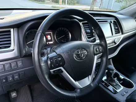 Toyota Highlander 2019 года за 21 700 000 тг. в Алматы – фото 41