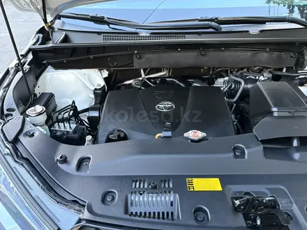Toyota Highlander 2019 года за 21 700 000 тг. в Алматы – фото 49