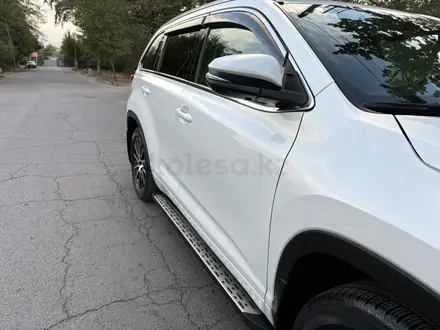 Toyota Highlander 2019 года за 21 700 000 тг. в Алматы – фото 8