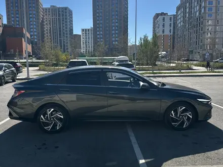 Hyundai Elantra 2024 года за 7 750 000 тг. в Астана – фото 4